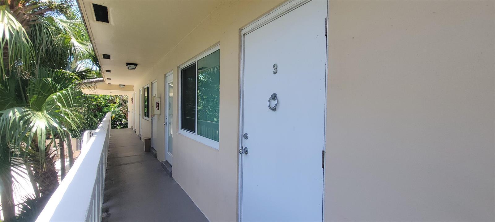 2110 NE 39TH Street # 3B, Fort Lauderdale FL 33308 photo 3