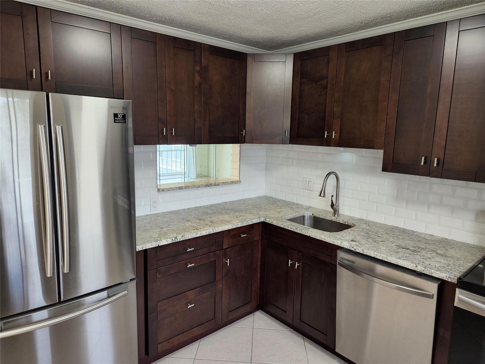 4700 WASHINGTON Street # 308, Hollywood FL 33021 photo 4