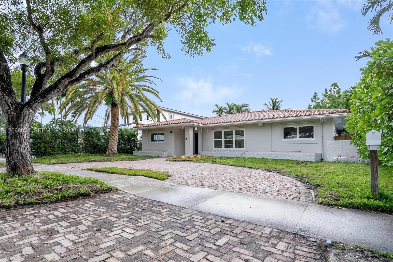 1710 Cleveland Rd # 0, Miami Beach FL 33141