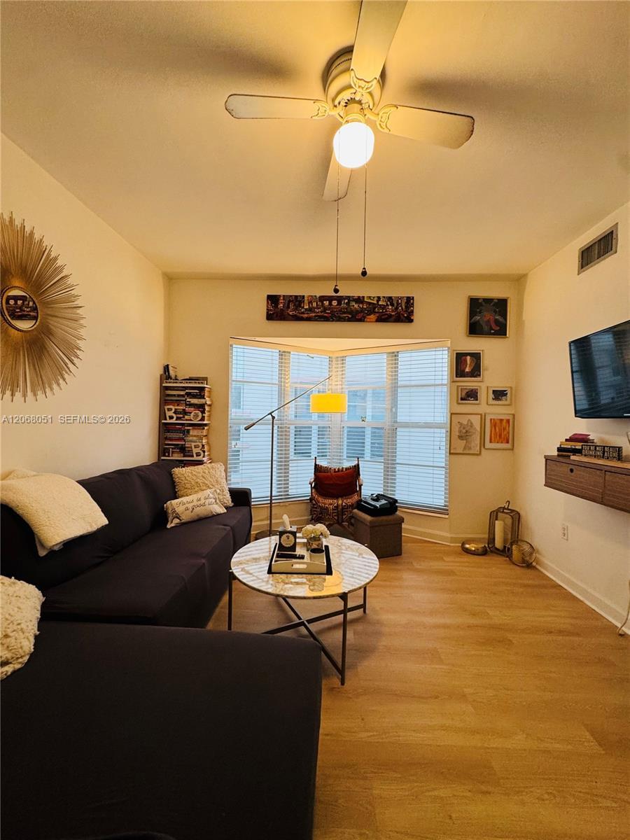 550 15t Street # 203, Miami Beach FL 33139 photo 3