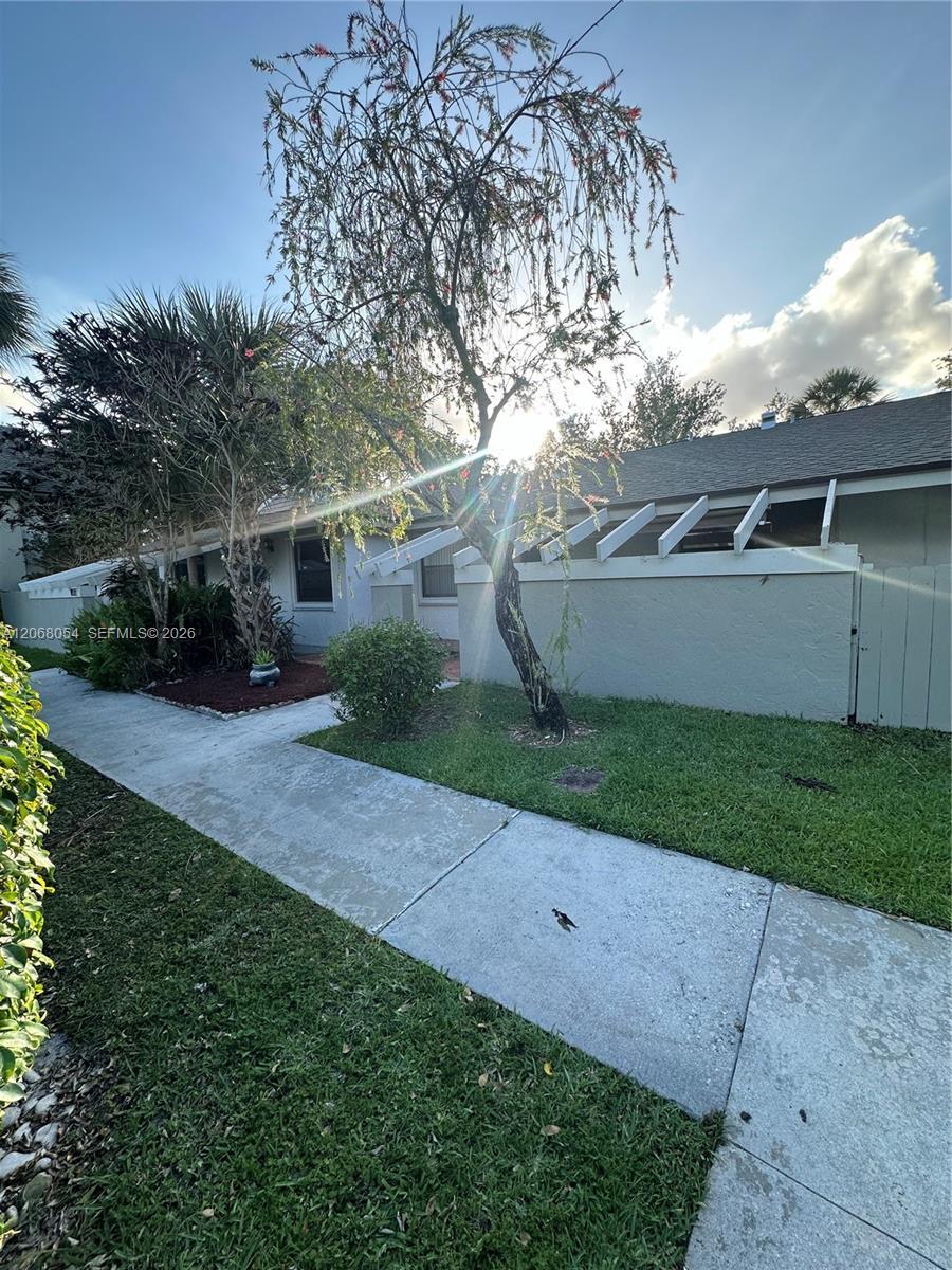 2902 SW 21st Ter # 301C, Delray Beach FL 33445 photo 3