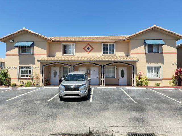 3260 W 70th St # 202, Hialeah FL 33018