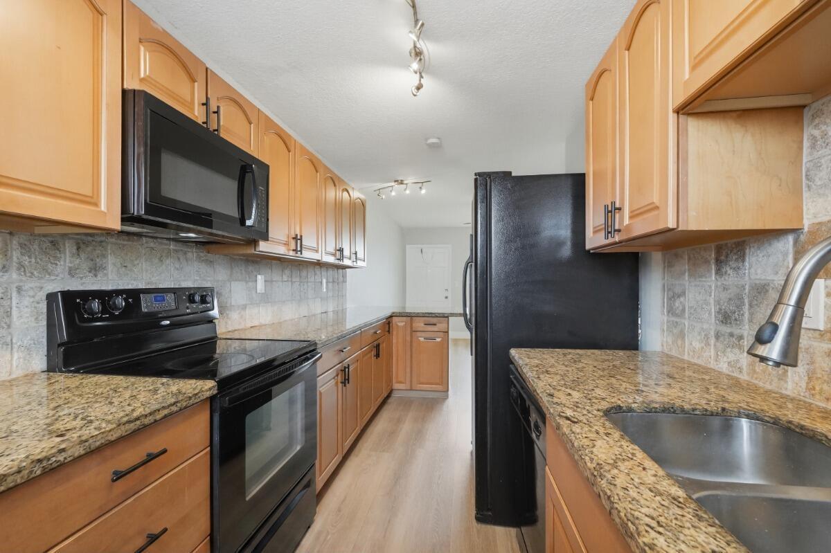6191 SW 37TH Street # 210, Davie FL 33314 photo 4