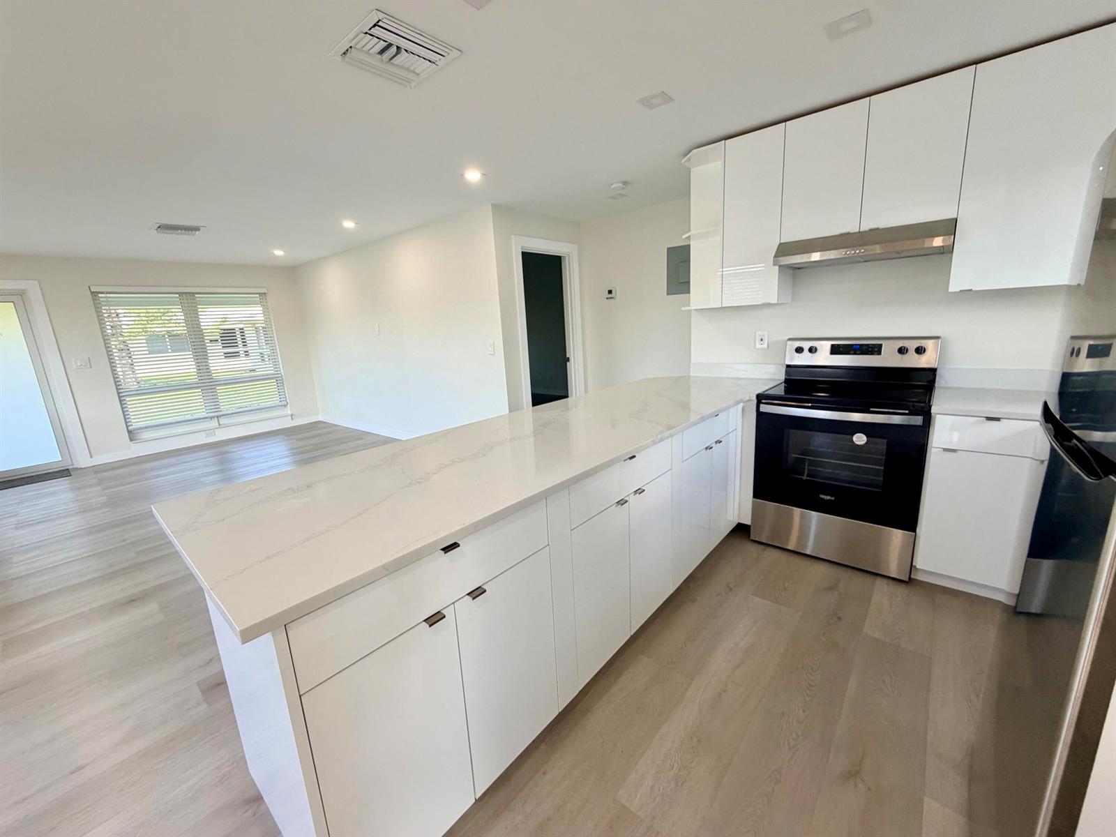 2070 NE 56th Street # 1, Fort Lauderdale FL 33308 photo 4