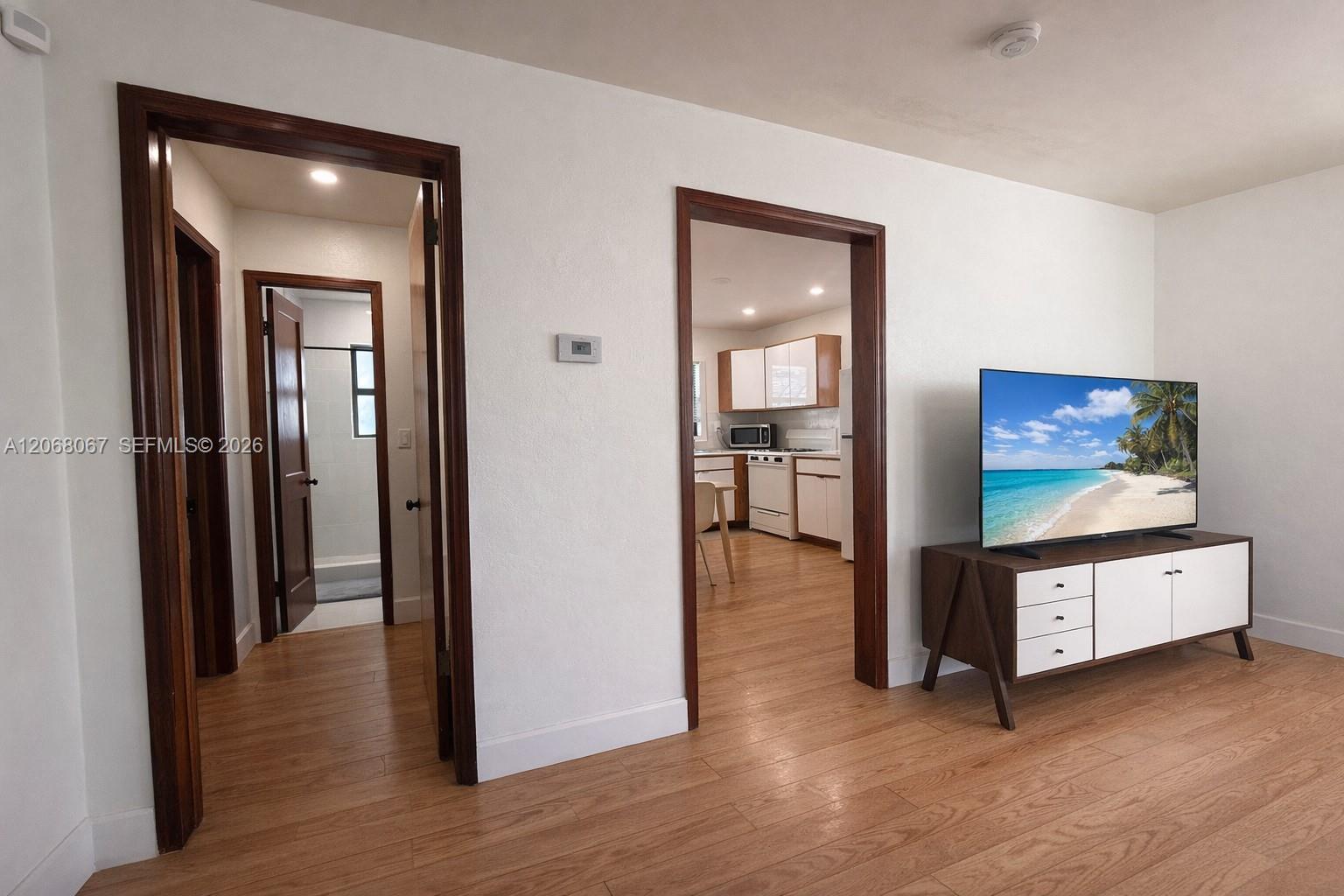 2330 Scott St, Hollywood FL 33020 photo 3