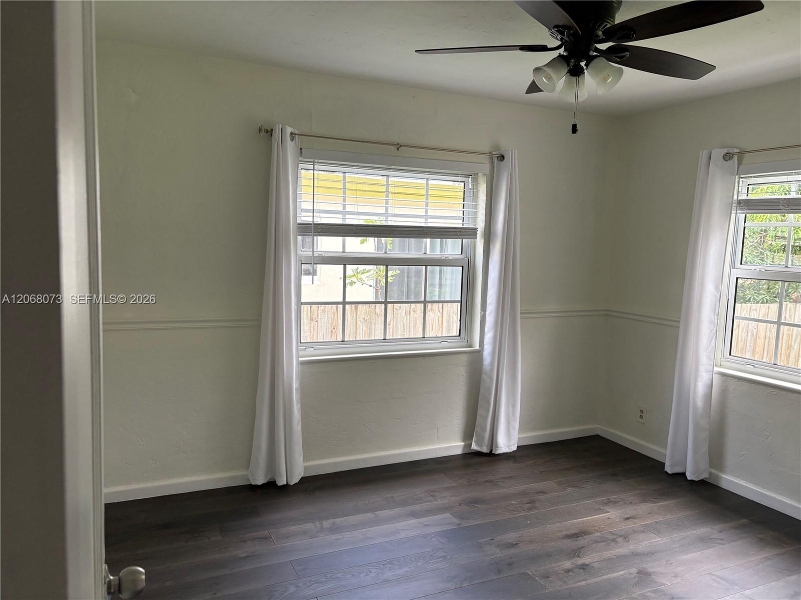 1422 Wiley St, Hollywood FL 33020 photo 5