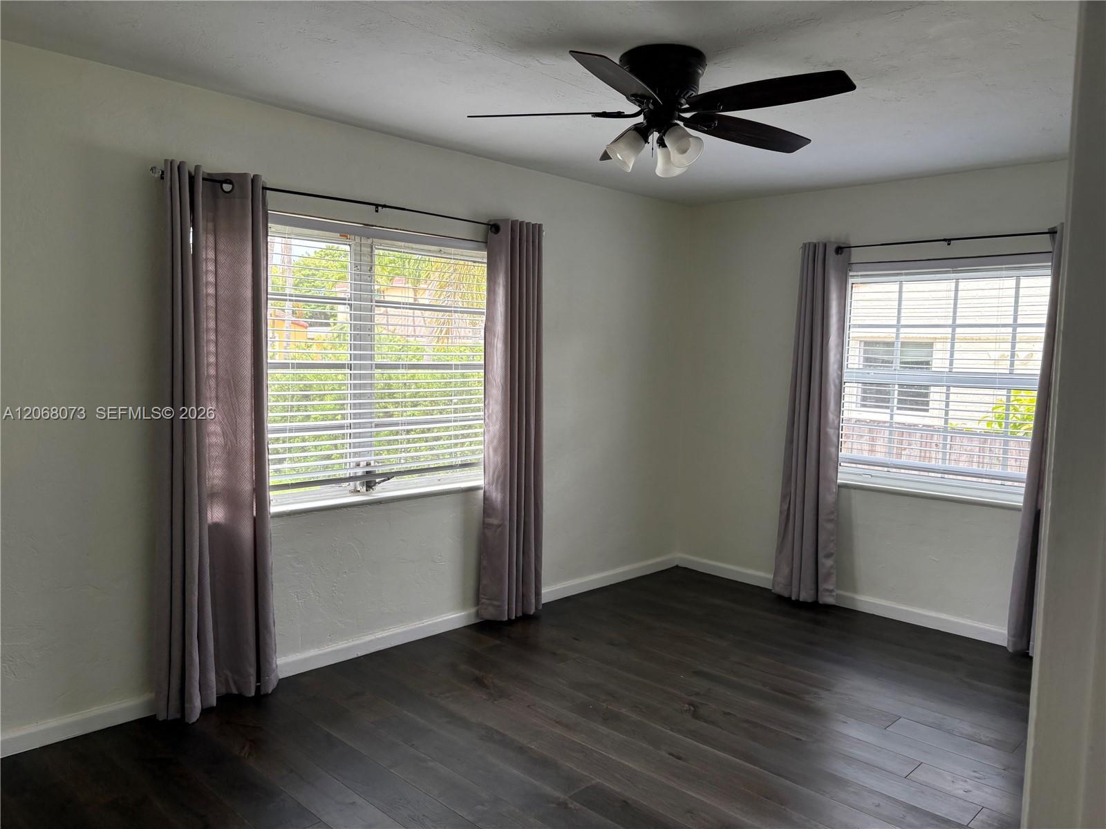 1422 Wiley St, Hollywood FL 33020 photo 4