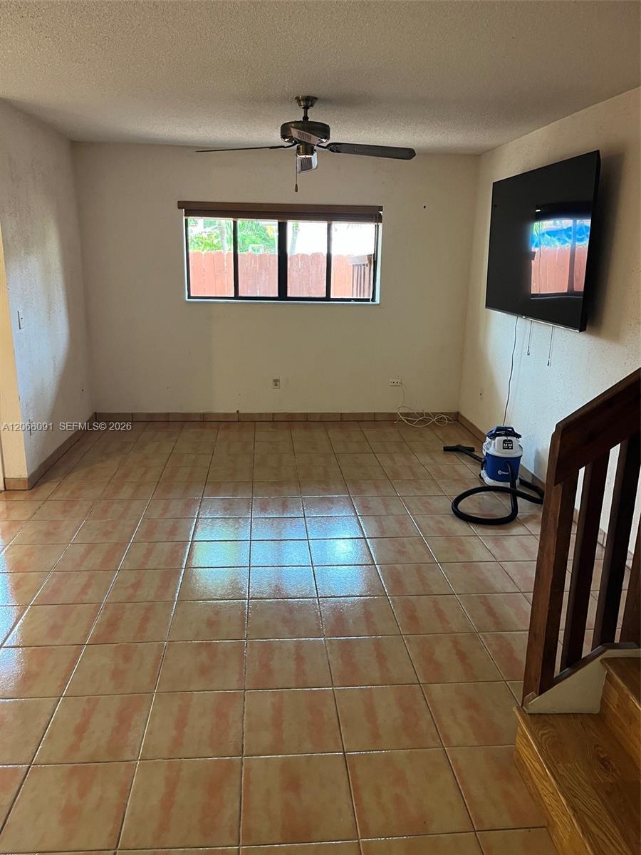 463 SE 14th St # 463, Dania Beach FL 33004