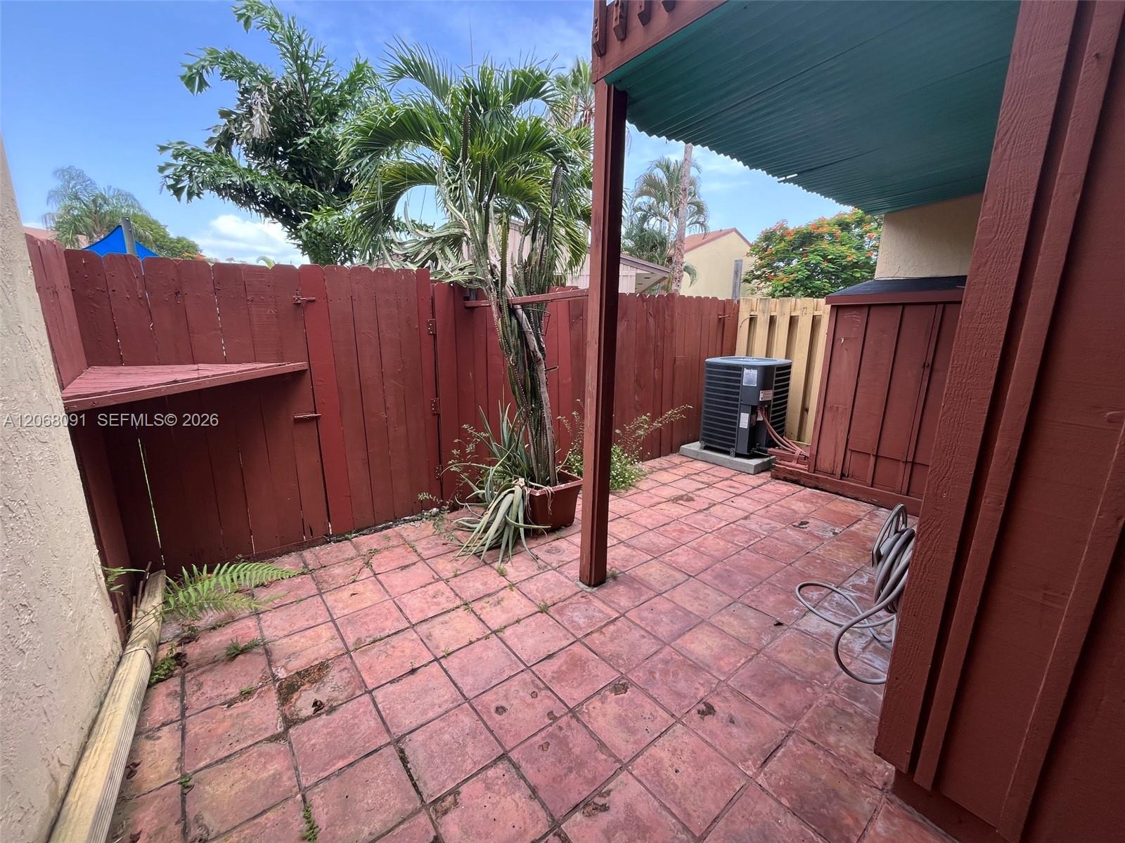 463 SE 14th St # 463, Dania Beach FL 33004 photo 5