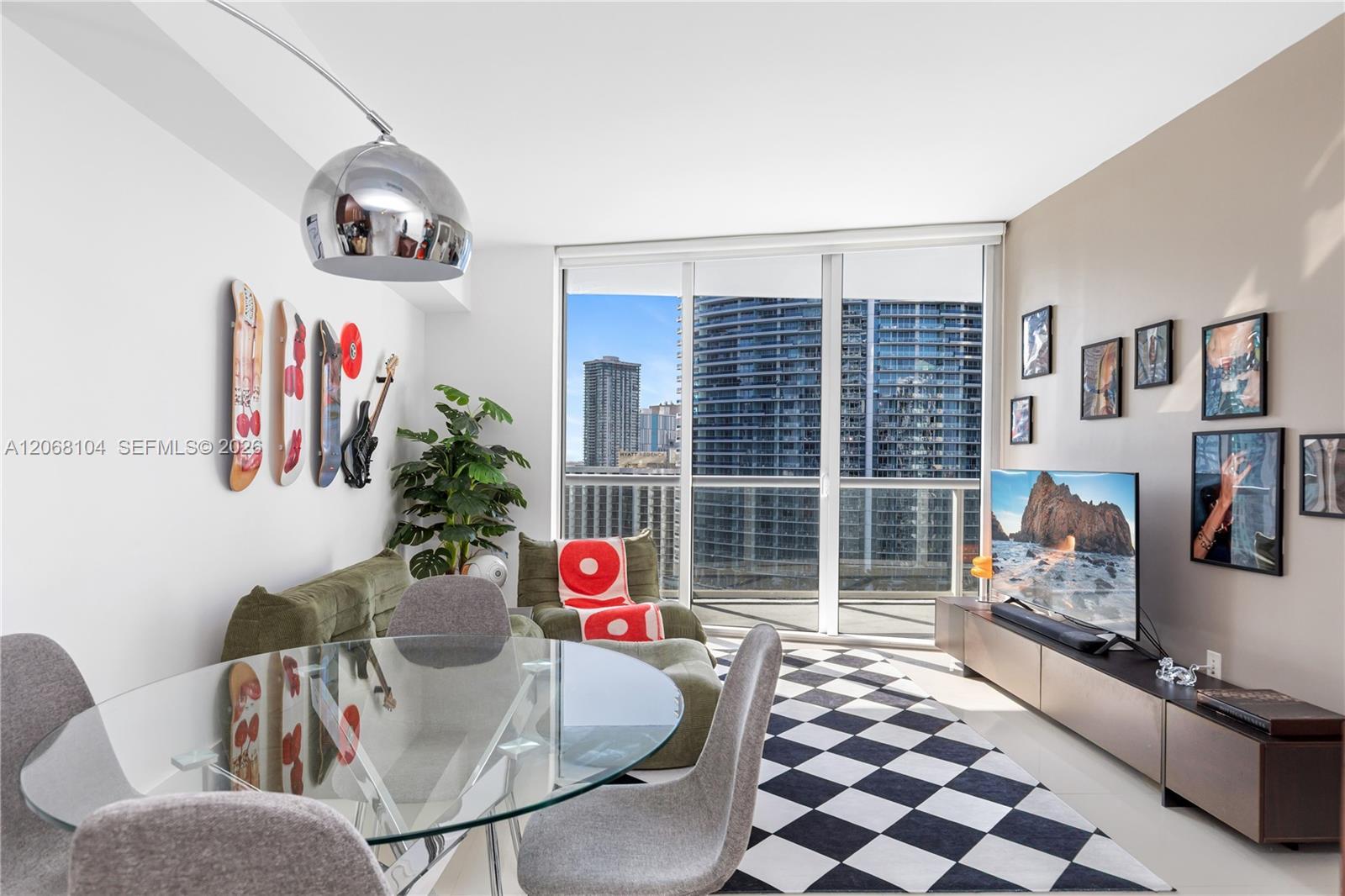 465 Brickell Ave # 2504, Miami FL 33131 photo 2
