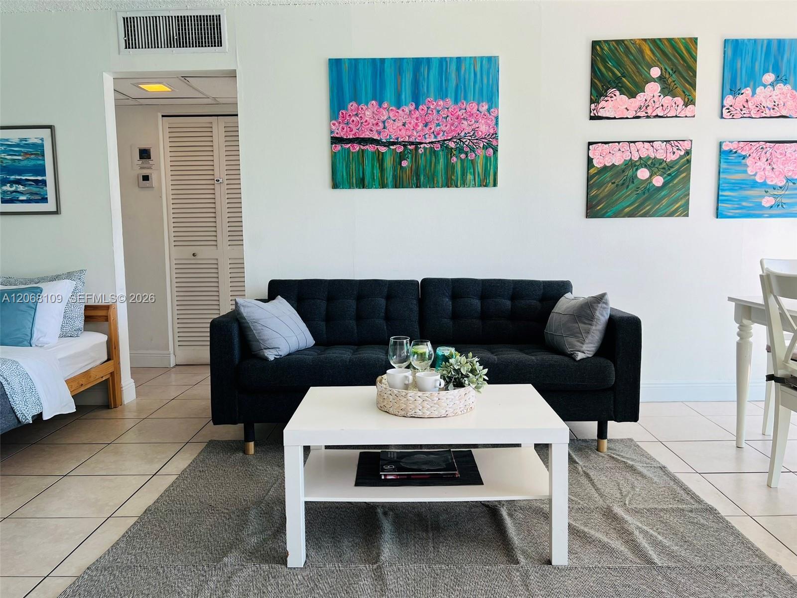 1732 Meridian Ave # 701, Miami Beach FL 33139 photo 4