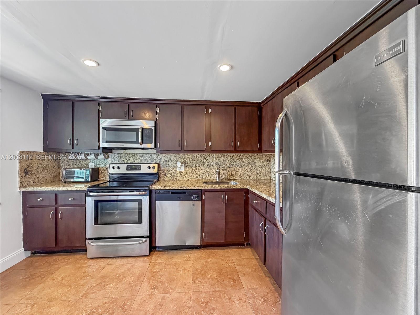 21785 Cypress Dr # 46H, Boca Raton FL 33433 photo 3