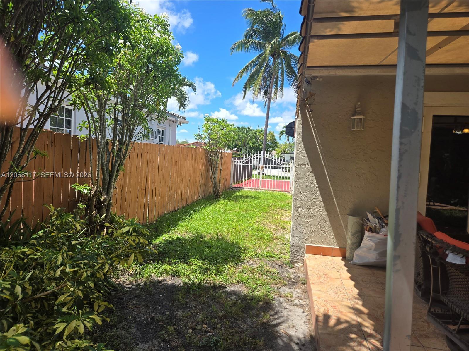Miami, FL 33155 photo 2