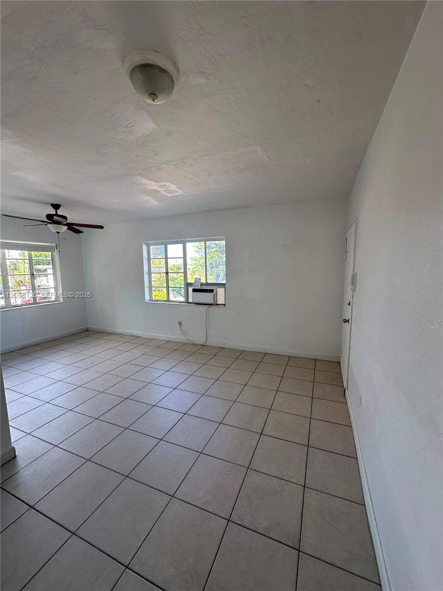 8340 Crespi Blvd # 21, Miami Beach FL 33141 photo 4