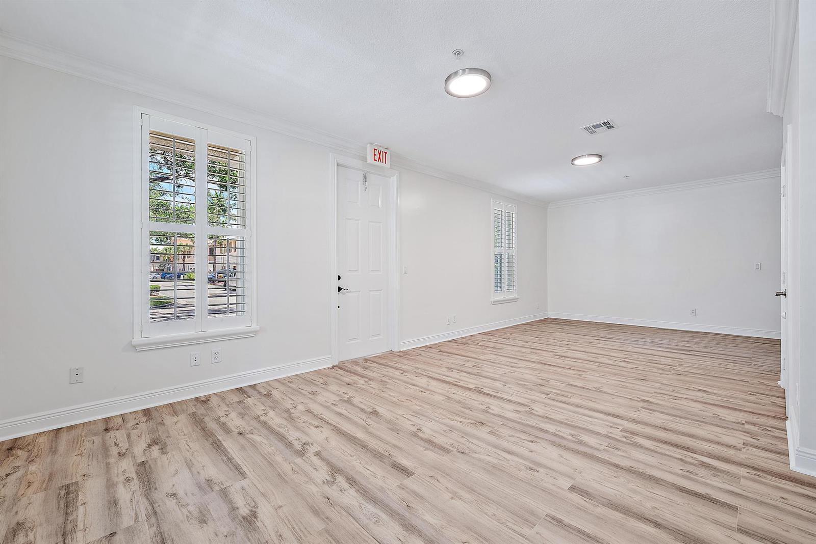 4225 E Main Street, Jupiter FL 33458 photo 2