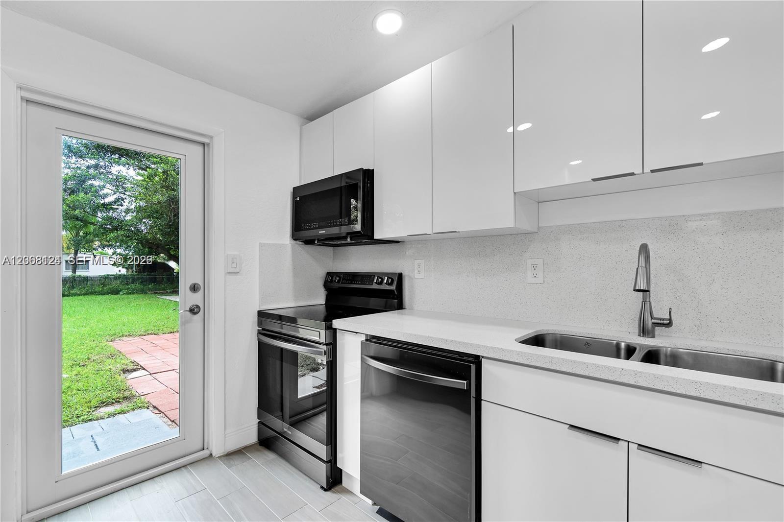 1175 NW 133rd St, North Miami FL 33168 photo 3