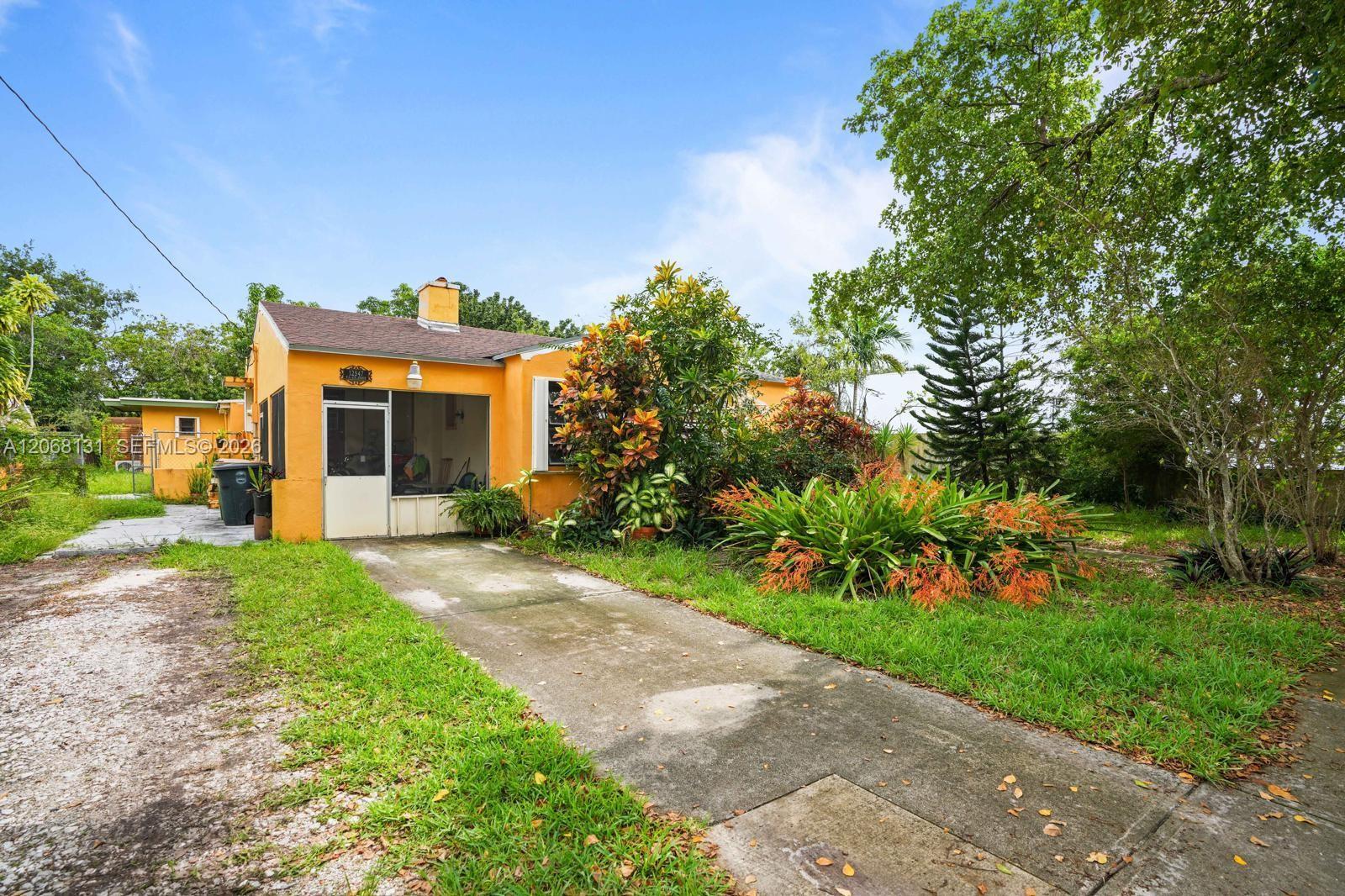 12547 NE 4th Ave # 1, North Miami FL 33161 photo 2
