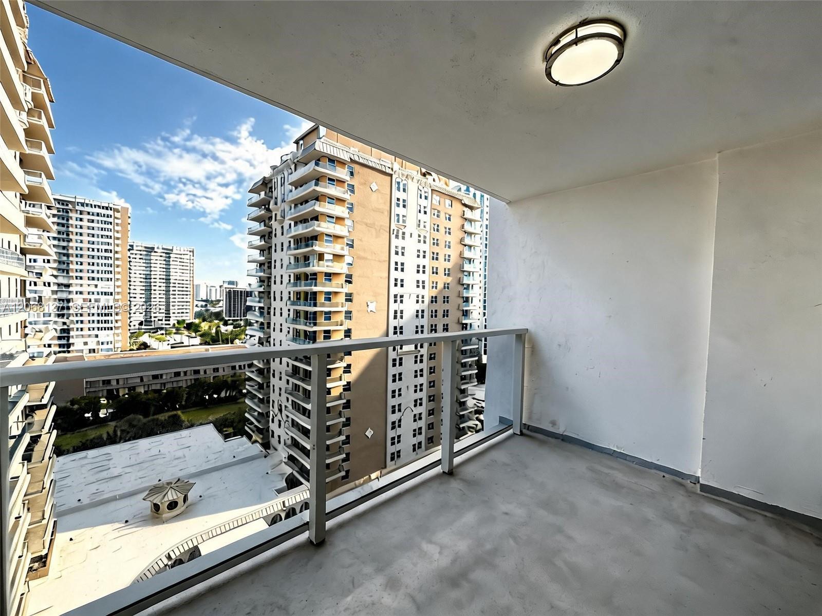 1904 S Ocean Dr # 1206, Hallandale Beach FL 33009 photo 3