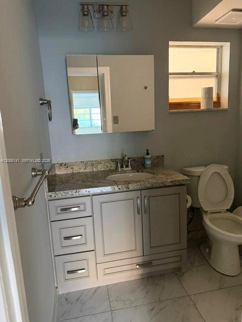 901 NE 14th Ave # 305, Hallandale Beach FL 33009 photo 4