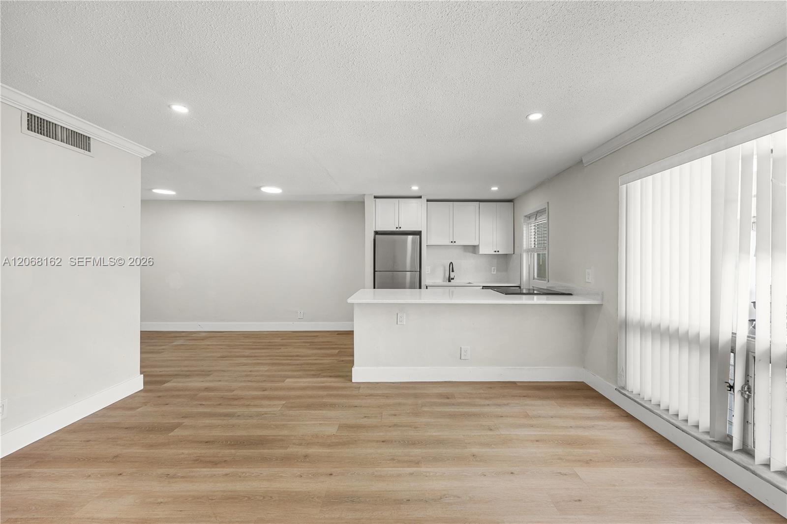 5450 Hollywood Blvd # 108, Hollywood FL 33021 photo 3