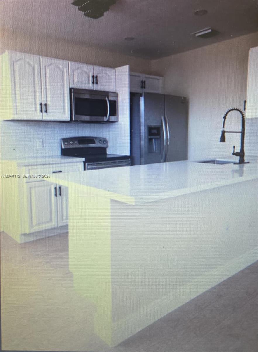 1531 N 70th Ter, Hollywood FL 33024