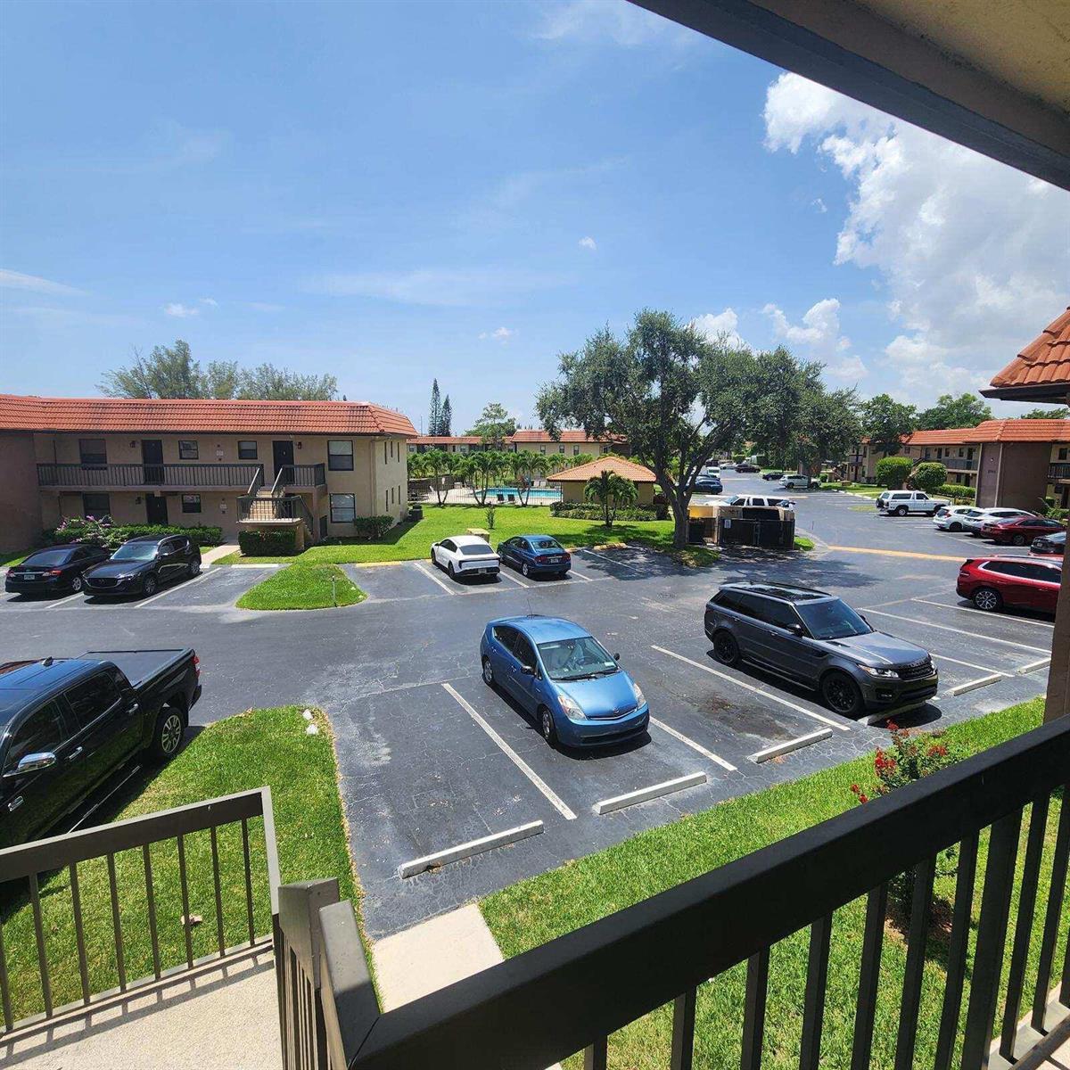 21902 LAKE FOREST Circle # 206, Boca Raton FL 33433 photo 5