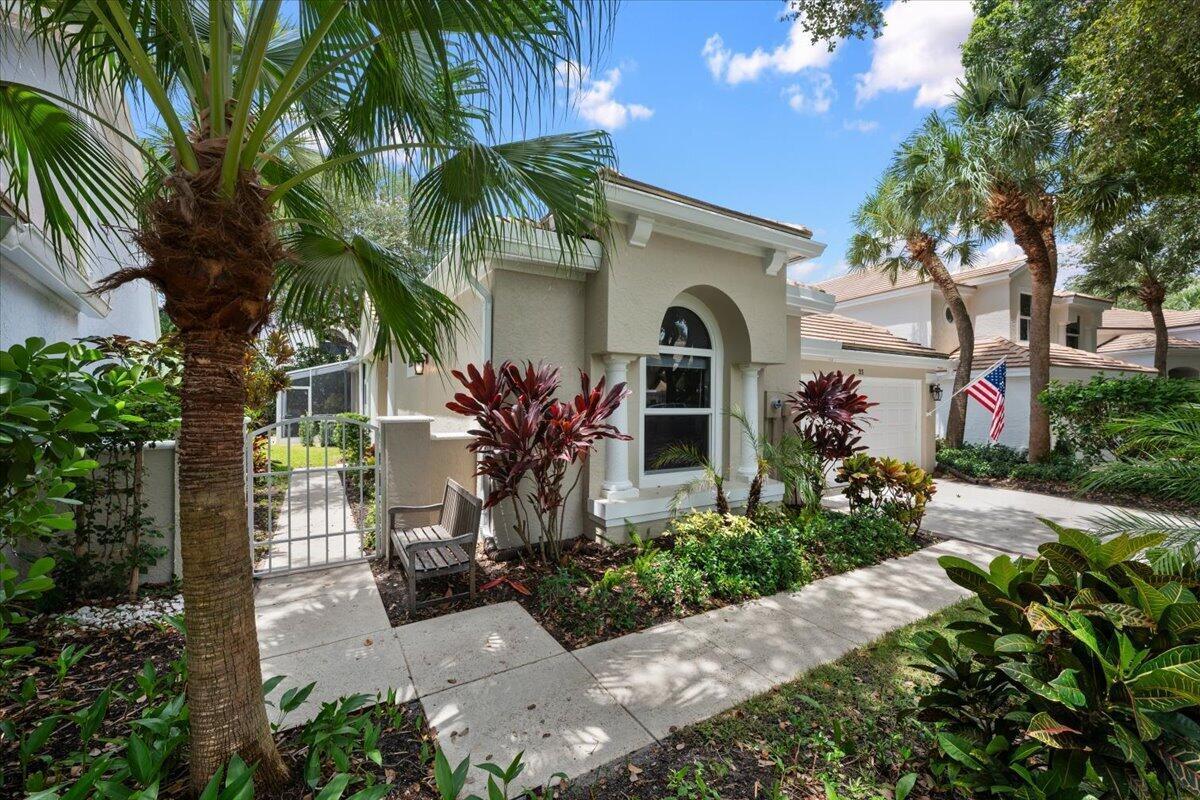 21 Grand Bay Circle, Juno Beach FL 33408 photo 2