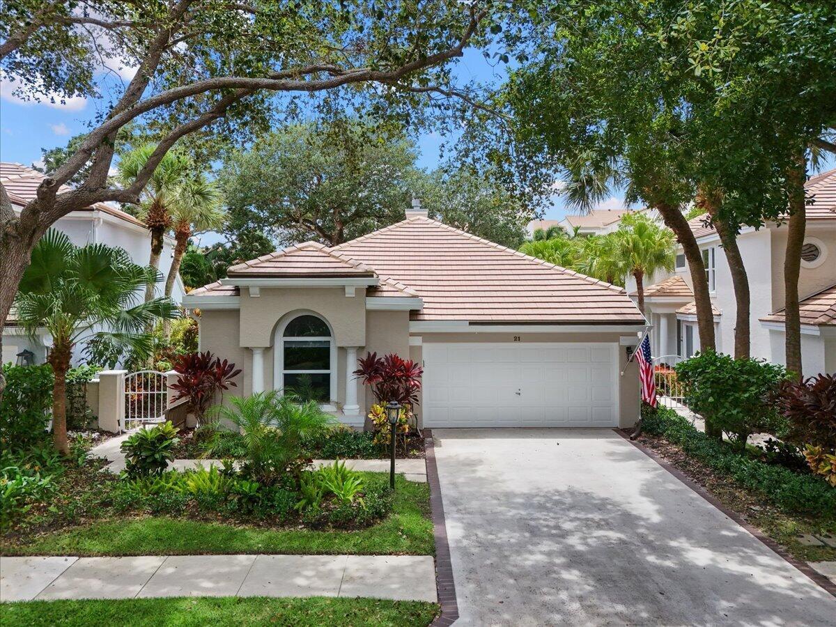 21 Grand Bay Circle, Juno Beach FL 33408