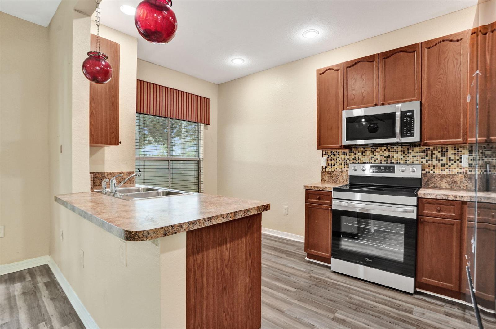3373 Merrick Lane # 705, Margate FL 33063 photo 4