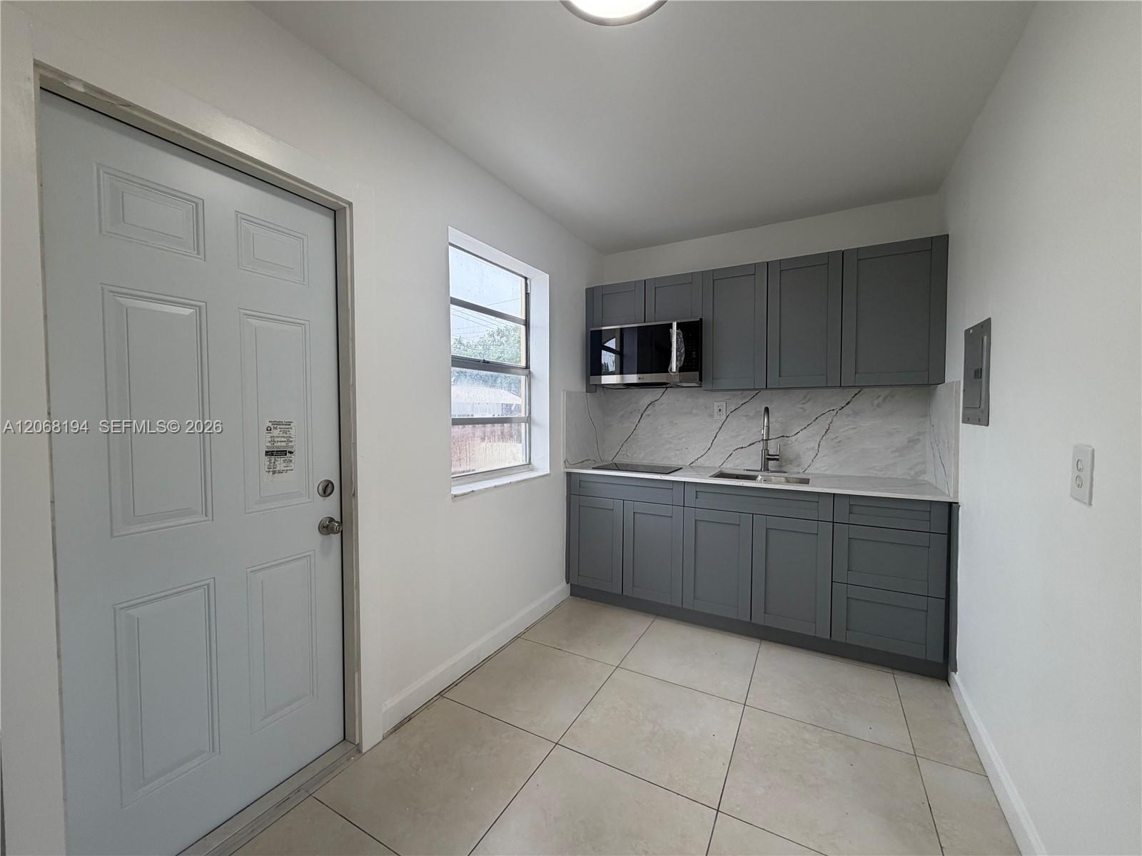10518 NW 30th Ave # 1, Miami FL 33147 photo 2