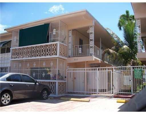 549 Meridian Ave # 10, Miami Beach FL 33139 photo 2