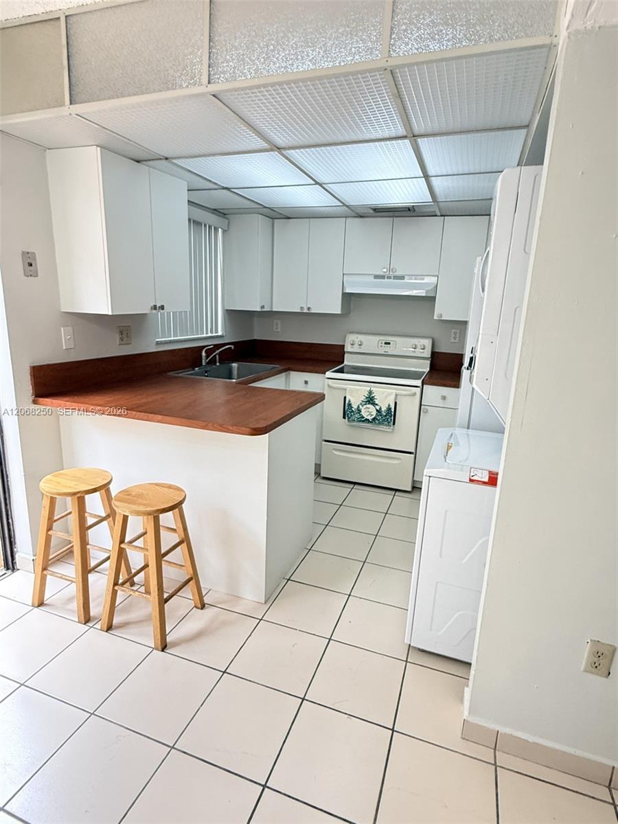 1701 W 42nd Pl # 10, Hialeah FL 33012 photo 4