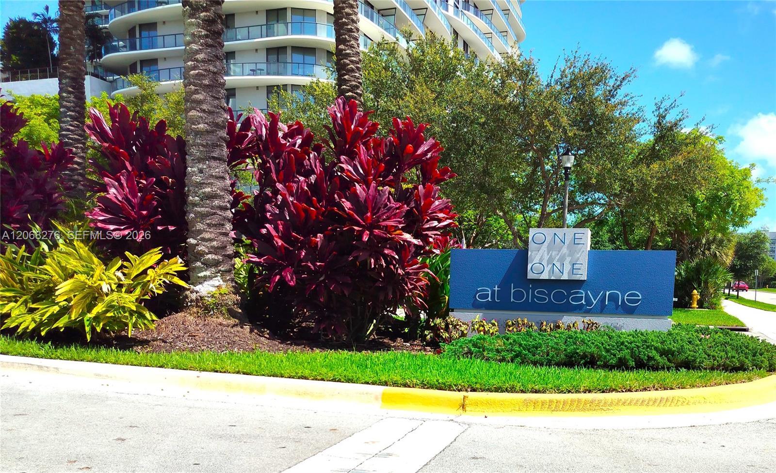 14951 Royal Oaks Ln # 1006, North Miami FL 33181 photo 3
