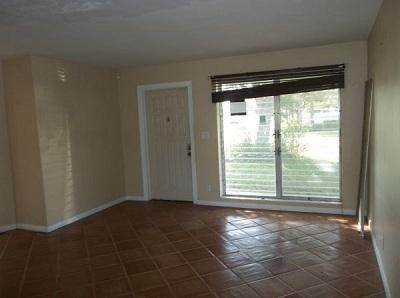 223 SE 14TH Place, Deerfield Beach FL 33441 photo 2