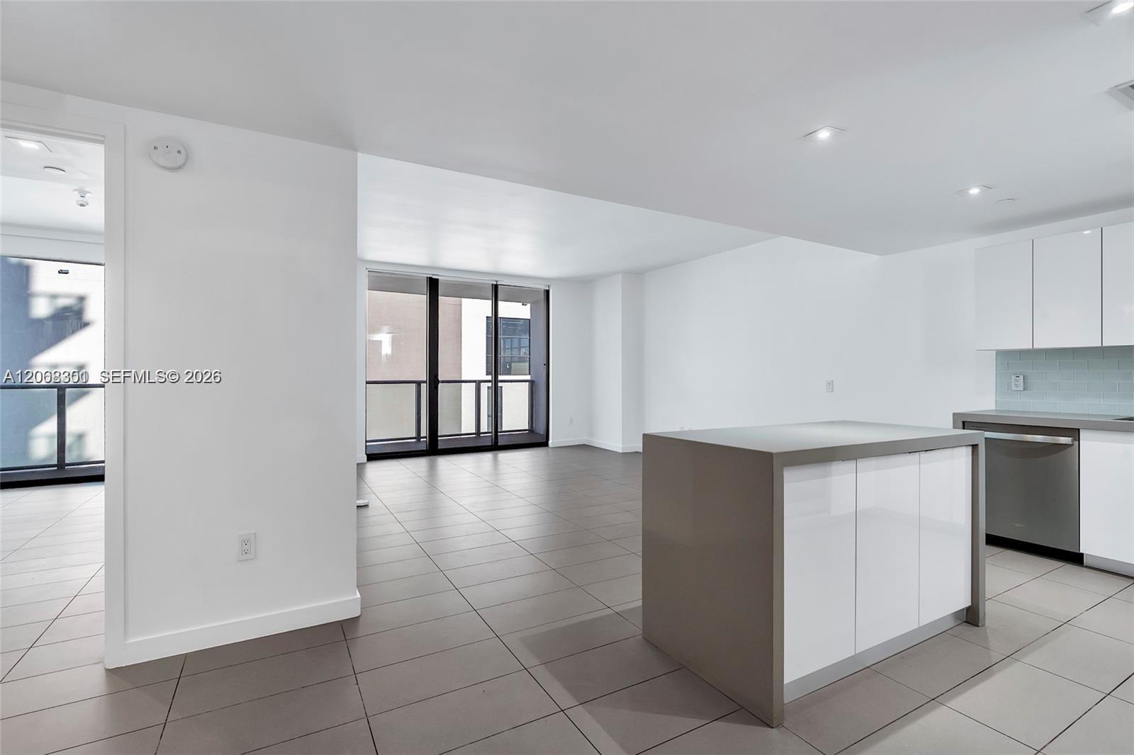1600 NE 1st Ave # 3119, Miami FL 33132 photo 2