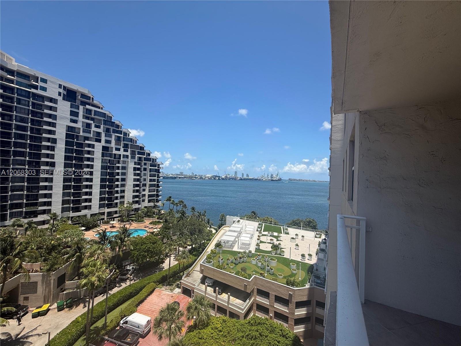 770 Claughton Island Dr # 1101, Miami FL 33131 photo 3
