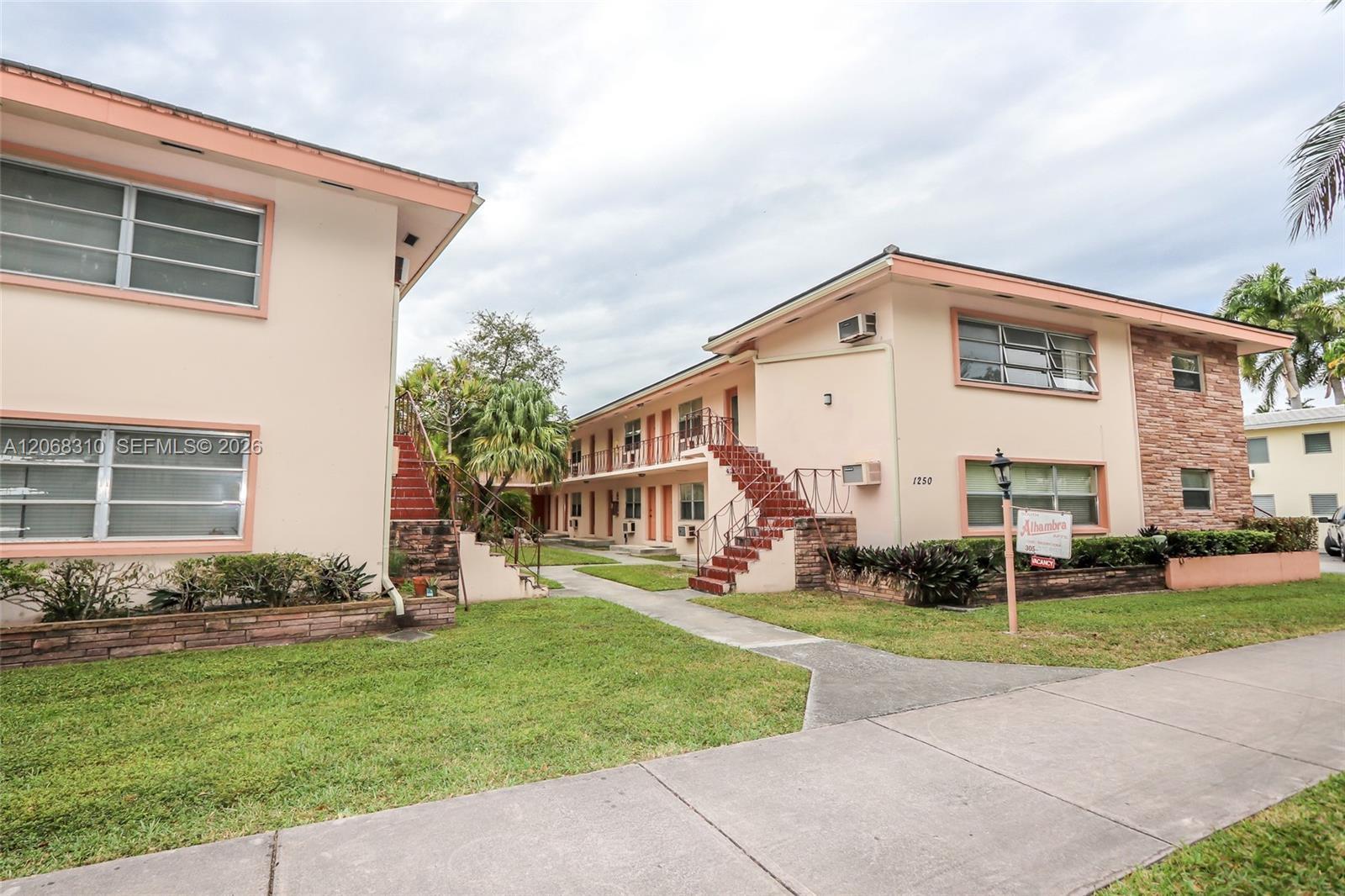 1250 S Alhambra Cir # 7, Coral Gables FL 33146 photo 5