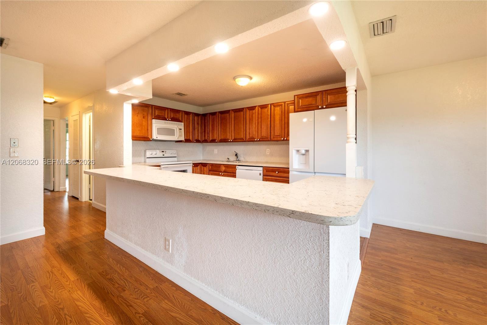 8555 NW 10th St # B106, Plantation FL 33322 photo 5