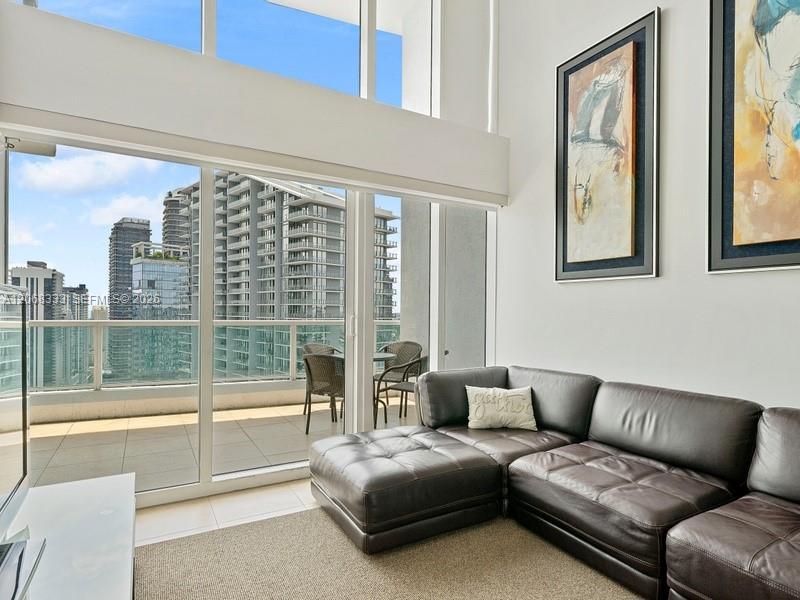41 SE 5th St # 2310, Miami FL 33131 photo 5