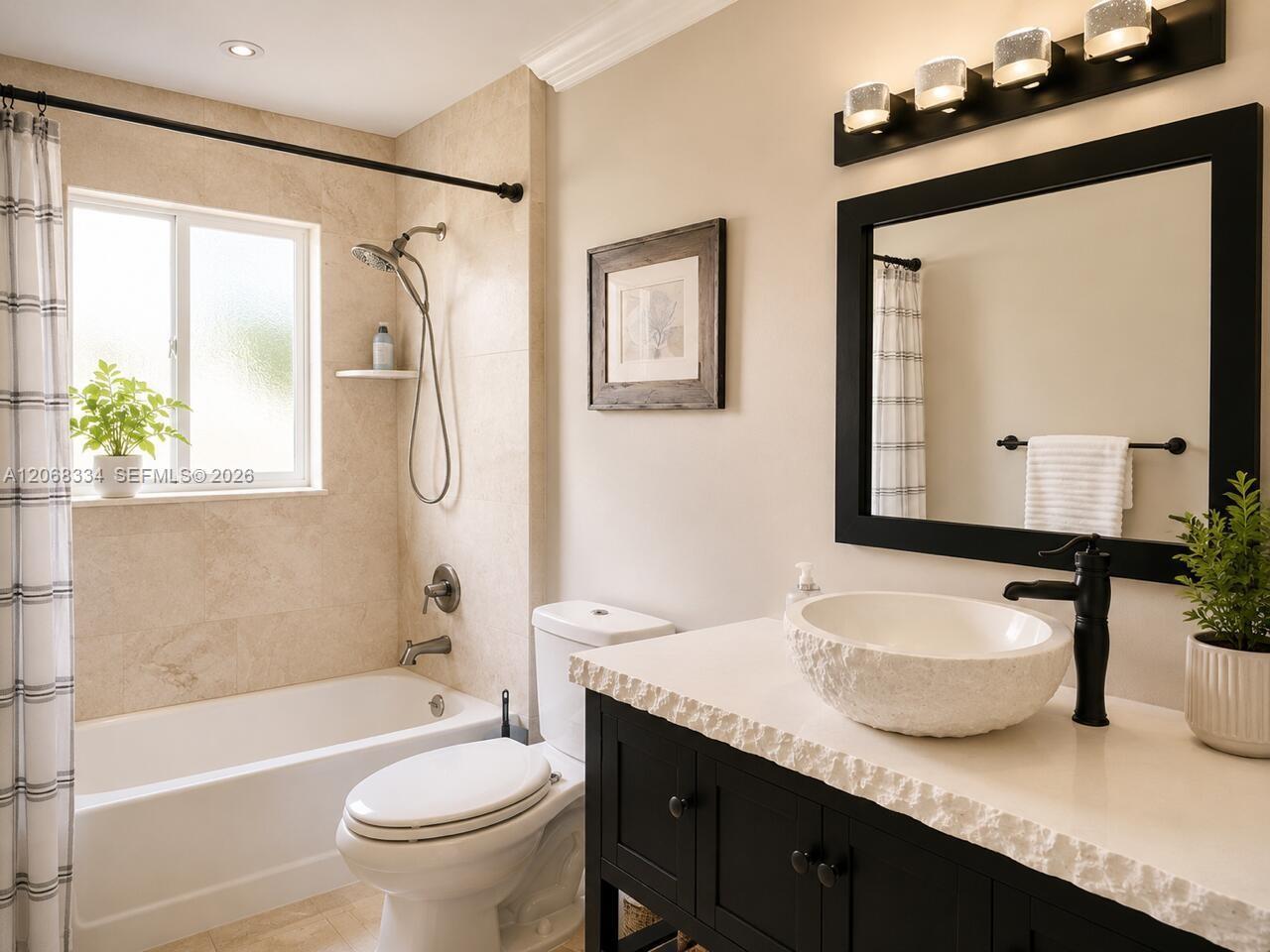 1313 Madison St, Hollywood FL 33019 photo 3
