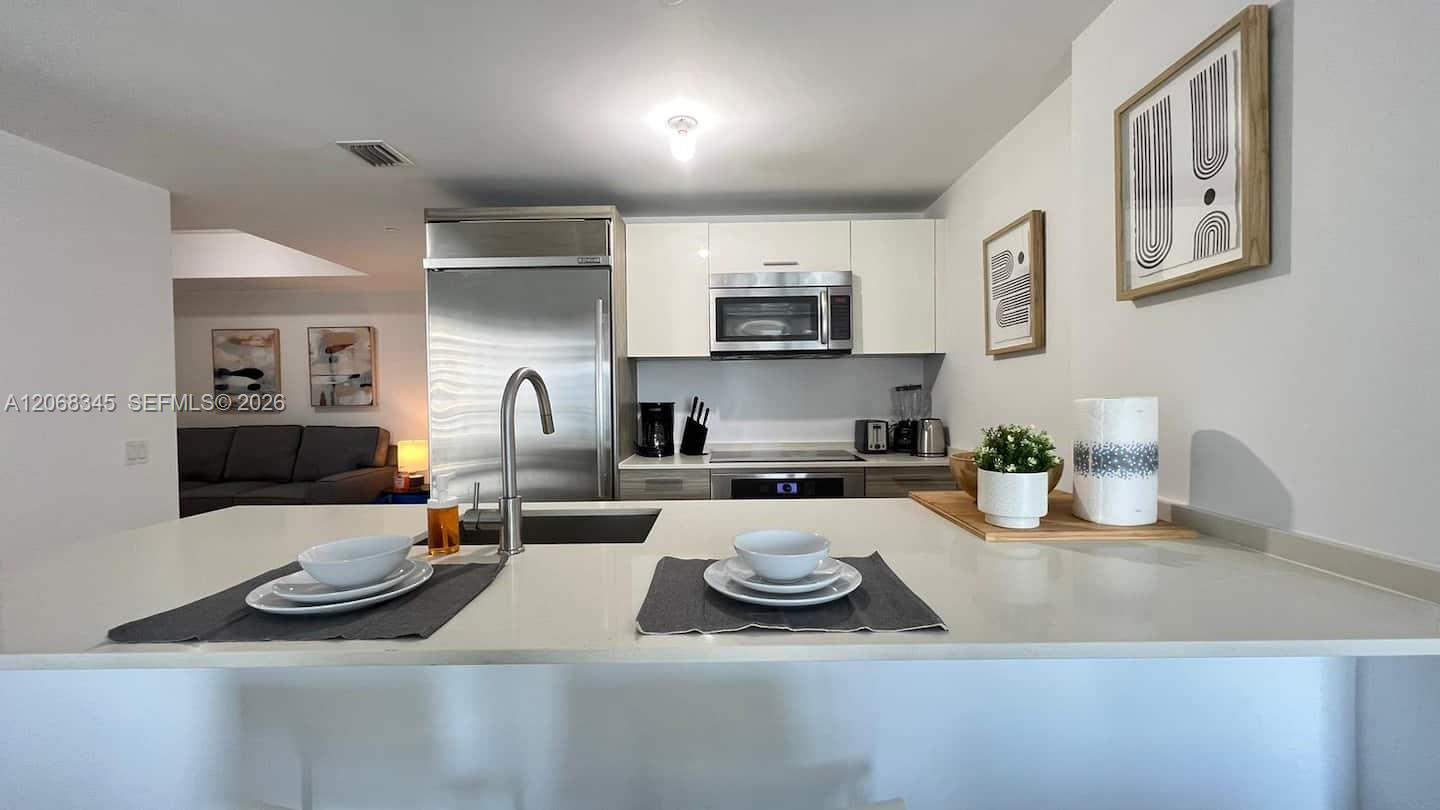 1300 Brickell Bay Dr # 3400, Miami FL 33131 photo 2