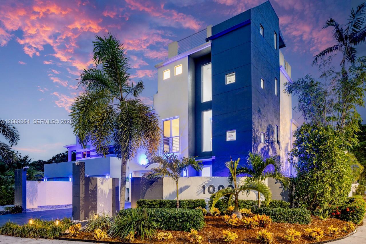 1000 SW 4th Ave, Fort Lauderdale FL 33315