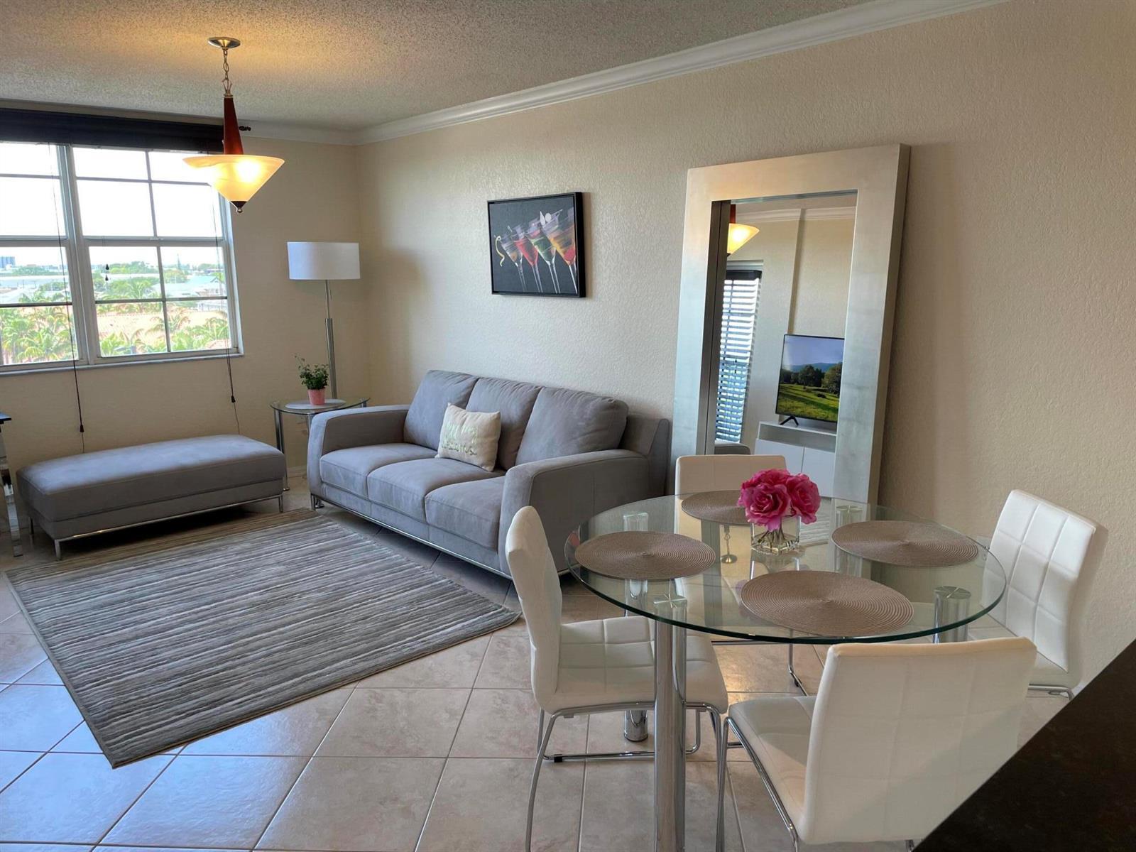 1801 N Flagler Drive # 818, West Palm Beach FL 33407 photo 4