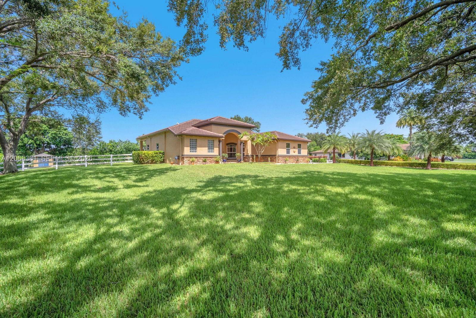 2979 SW 144th Ter, Davie FL 33330