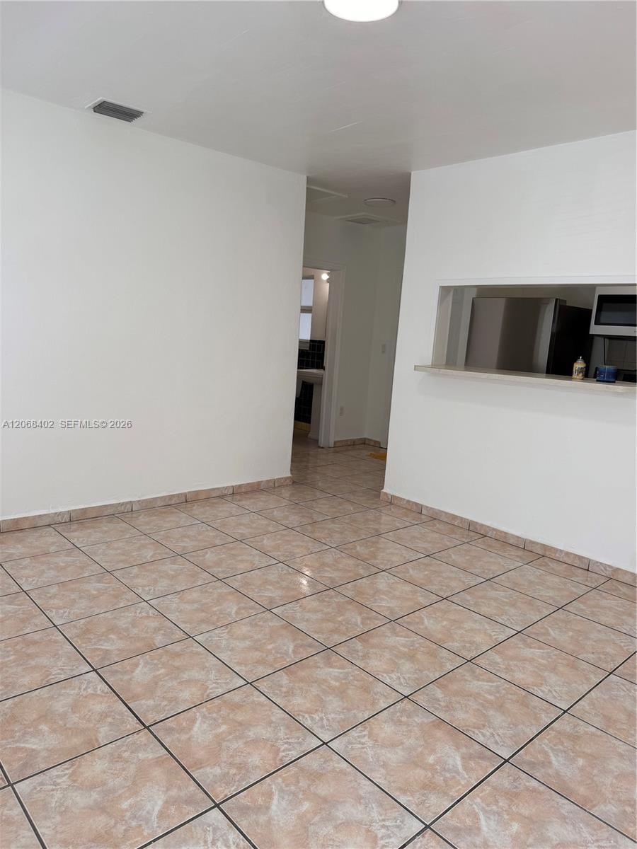 636 SW 8th Ave # 636, Miami FL 33130 photo 3
