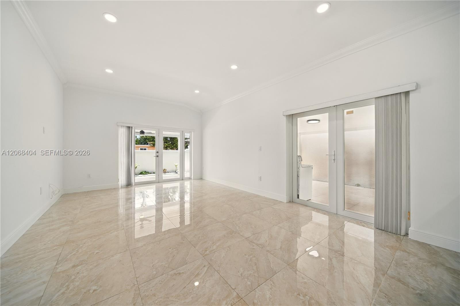 5202 NW 187th St, Miami Gardens FL 33055 photo 2
