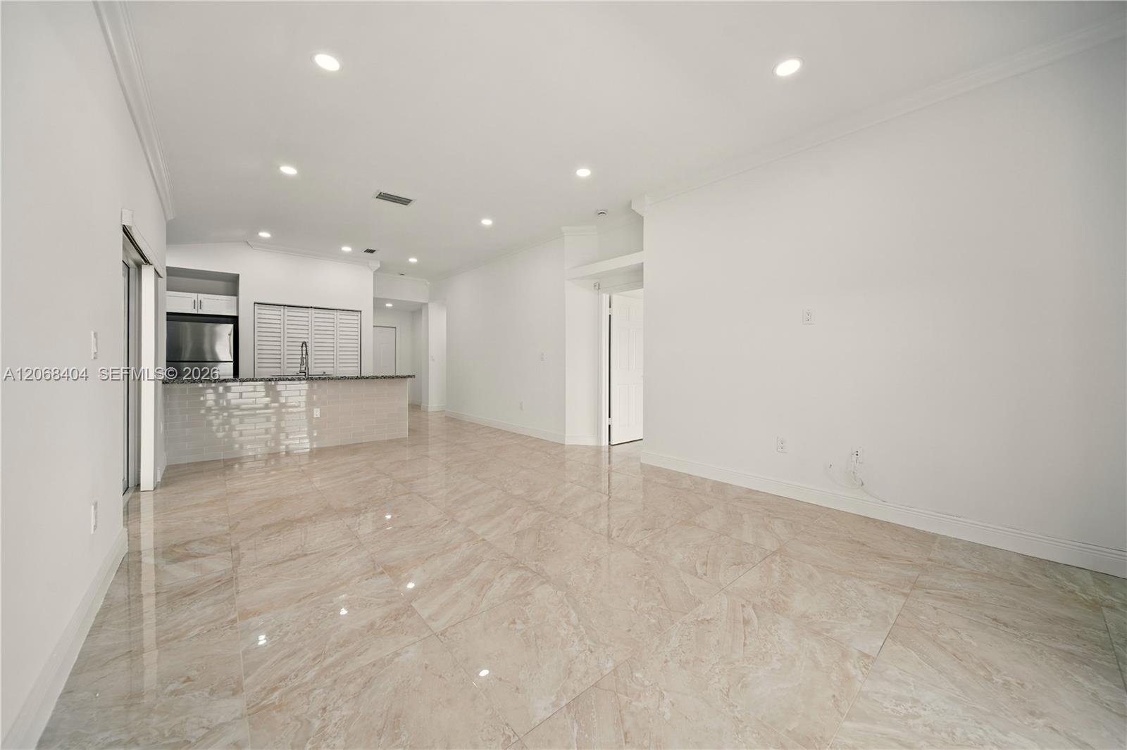 5202 NW 187th St, Miami Gardens FL 33055 photo 4