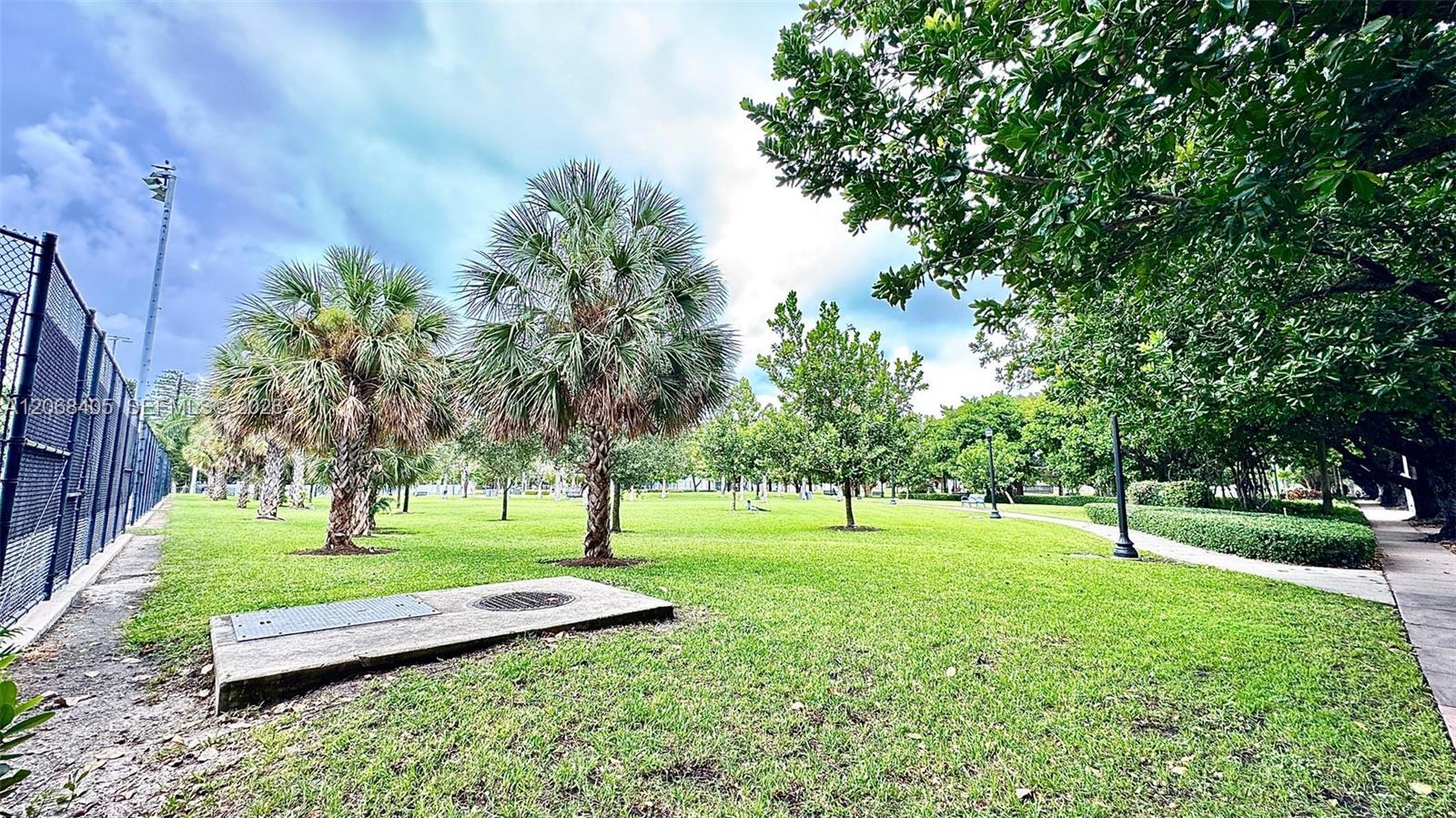 1200 Euclid Ave # 302, Miami Beach FL 33139 photo 4