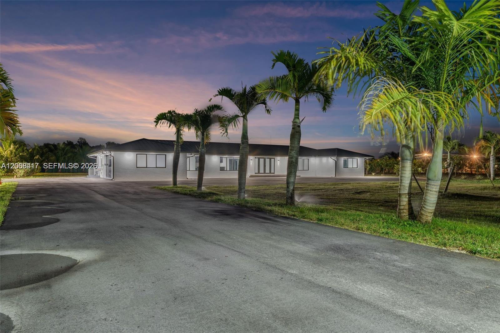 29855 SW 208th Ave, Homestead FL 33030 photo 2