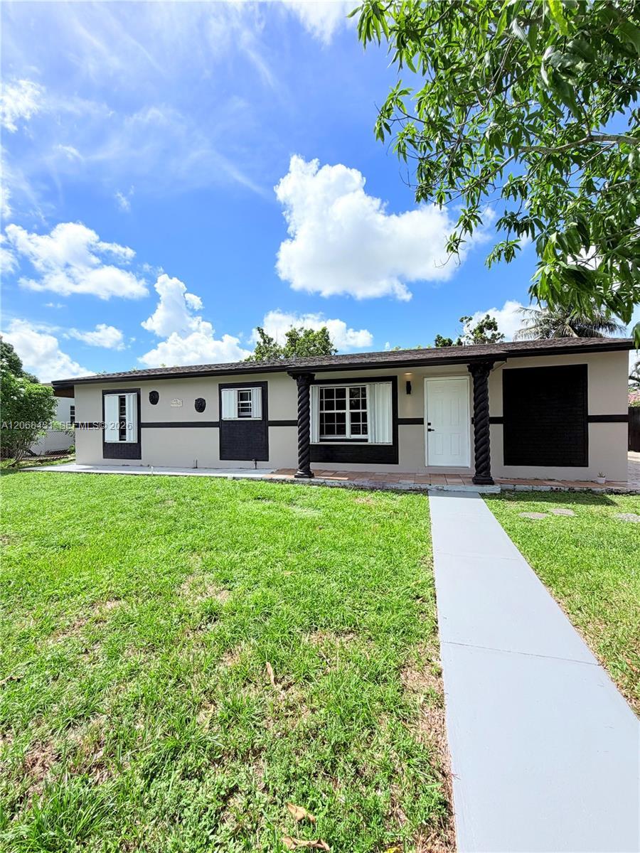 4492 NW 180th St, Miami Gardens FL 33055 photo 3